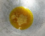 A picture of step 2 of Gobhi Aloo sabzi.