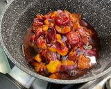 Une image de l'étape 3 de Compote de prunes d'ente au sirop d'érable et vanille de Madagascar.