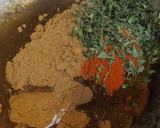 காரசாரமான 10 நிமிட முட்டை மசாலா(egg masala recipe in tamil) ரெசிபி ஸ்டேப் 2 புகைப்படம்