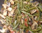 Foto del paso 5 de la receta: Champiñones con nopales