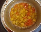 A picture of step 3 of Snake gourd veg.