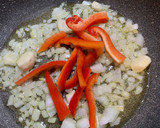 Foto del paso 3 de la receta: Fideuá de Cabracho