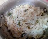 A picture of step 11 of Pyaz Ka Salan (Churri).