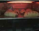 Foto langkah ke 4 dari resep Roti Manis Pisang.