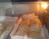Foto langkah ke 4 dari resep ROTI Kurma Almond.