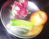 A picture of step 1 of Kashmiri Fruit Raita.