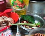 Foto langkah ke 1 dari resep Ayam Sampyok.
