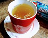 A picture of step 3 of HoneyLemon Tea.