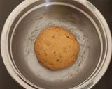 A picture of step 2 of Methi Thepla.