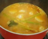Foto langkah ke 4 dari resep Tomyam SeaFood Campur Pedas.