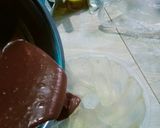 Foto langkah ke 4 dari resep Bolu Cokelat Tanpa Telur.