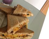 A picture of step 7 of Veggie-cheese sandwich & power smoothie!.