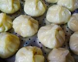 A picture of step 3 of Veg Momos.
