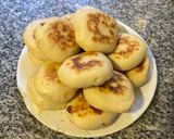 Foto del paso 6 de la receta: Pancitos rellenos de queso🧀🥖