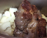 Foto del paso 1 de la receta: Morcillo o jarrete de ternera con salsa de zanahoria y vino tinto