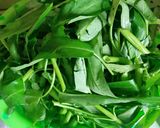 Foto langkah ke 1 dari resep Cah kangkung sederhana.