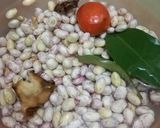 Foto langkah ke 1 dari resep Sayur Asem Kacang Merah.