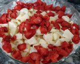 A picture of step 2 of Creamy fruit chaat.