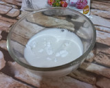 Foto langkah ke 2 dari resep Mini Cheesecake no bake.