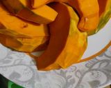 A picture of step 1 of Pumpkin ki sabji.