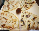 A picture of step 4 of Semolina Chilla.