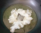 Hình bước làm 5 của món Bánh tráng chiên xúc salad rau củ