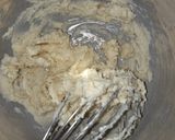 A picture of step 2 of Pista cookies.