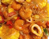 Foto langkah ke 5 dari resep 034. Udang Cumi Saos Padang.