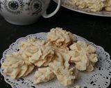 Foto langkah ke 4 dari resep (88) Sagu Keju.