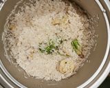 รูปขั้นตอนการทำที่ 5 ของ ข้าวมันไก่ หม้อหุงข้าว