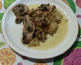 Foto del paso 3 de la receta: Pollo al ajillo con patatas
