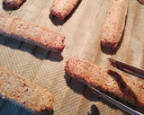 Foto del paso 5 de la receta: Bastones de avellanas y almendras al chocolate