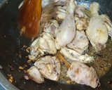 A picture of step 2 of Chicken Qorma.