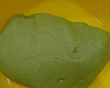 Hình bước làm 2 của món Bánh dẻo trà xanh nhân mè đen trứng muối