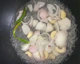 A picture of step 1 of Pepper Chicken Gravy.