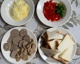 Foto langkah ke 1 dari resep Pizza Roti Teflon.