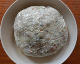 Foto del paso 7 de la receta: Bola de queso con flor de calabaza