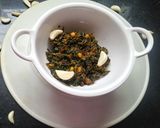 लसूणी मेथी (lasooni methi recipe in marathi) रेसिपी स्टेप 3 फोटो