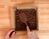 Foto del passaggio 2 della ricetta Brownies ai Datteri senza Cottura