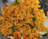 Foto langkah ke 5 dari resep Kwetiau Goreng.