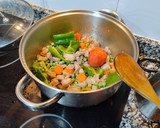 Foto del paso 5 de la receta: Guiso de cerdo o ternera con guisantes