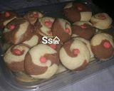 صورة لخطوة 10 من وصفة غريبة😀من حلويات العيد💃 وتزيينهابأكثرمن شكل