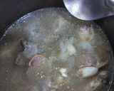 A picture of step 1 of Mutton yakhni pulao.