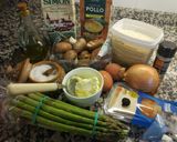 Foto del paso 1 de la receta: Risotto de espárragos, champiñones, setas y....trufa!! 😍