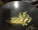 Foto langkah ke 3 dari resep Udang goreng mentega.