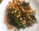 Foto del paso 3 de la receta: Espinacas con garbanzos a mi manera