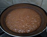 Foto langkah ke 5 dari resep Martabak Coklat Roll.