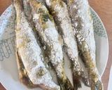 Une image de l'étape 5 de Petits merlans à la chermoula frits 🐟.