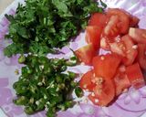 A picture of step 2 of Aloo ka bharta.