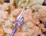 Foto langkah ke 1 dari resep Stik Kentang keju.
